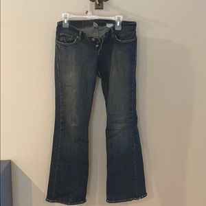 Lucky Jeans